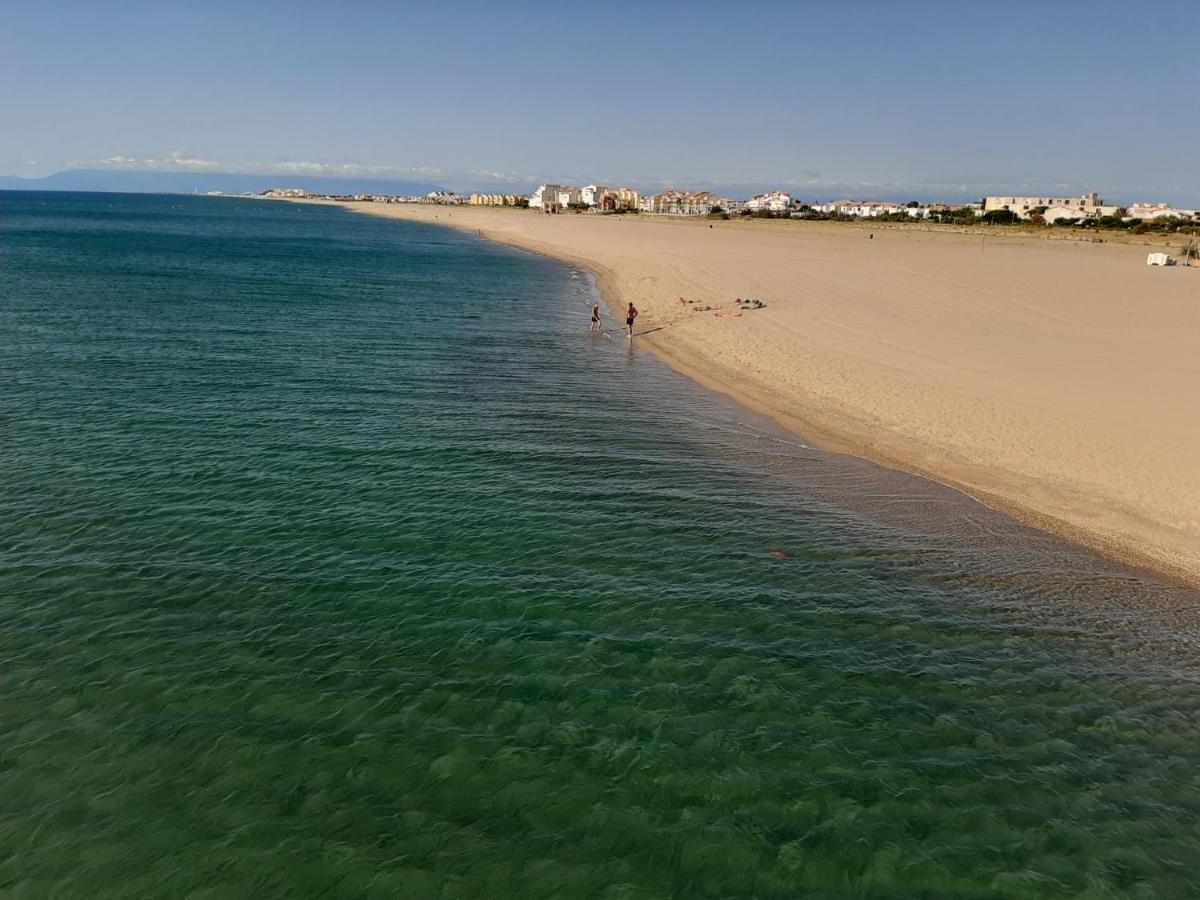 T2 Cabine Avec Tres Belle Vue Sur Le Port De Plaisance Лекат Екстер'єр фото